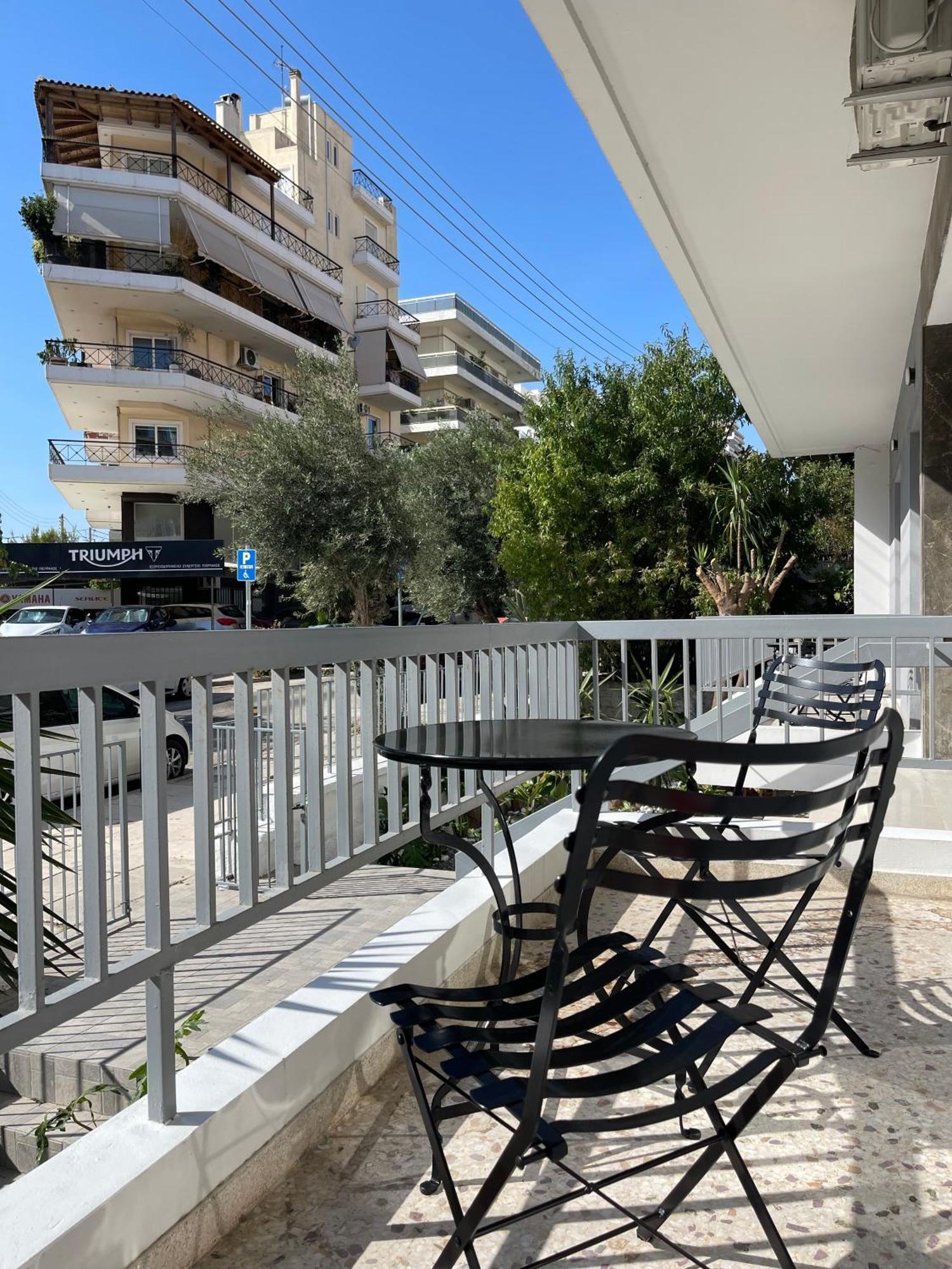 Athenean Bnb Seaside Serenity Steps From The Riviera Ngoại thất bức ảnh