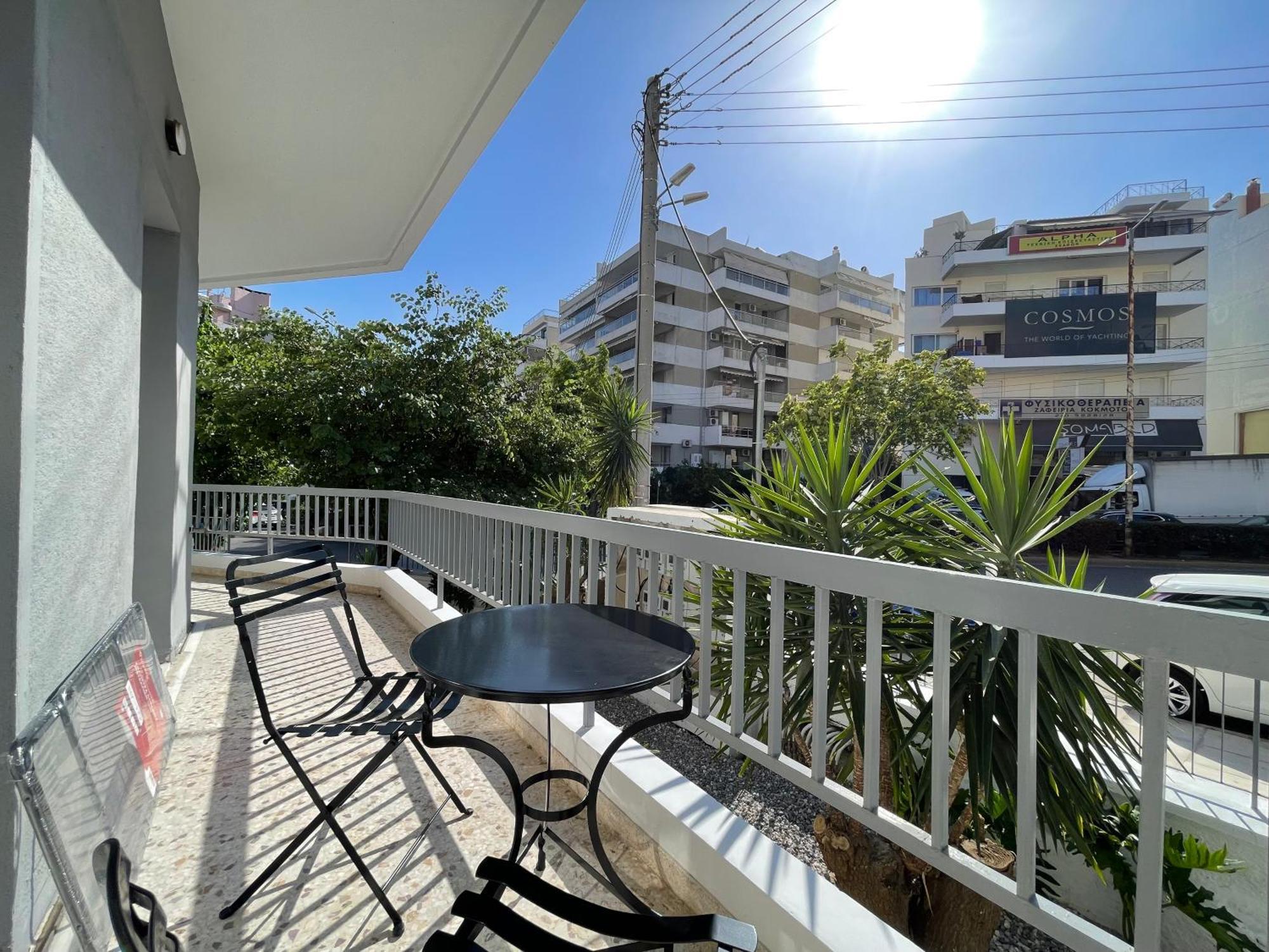 Athenean Bnb Seaside Serenity Steps From The Riviera Ngoại thất bức ảnh