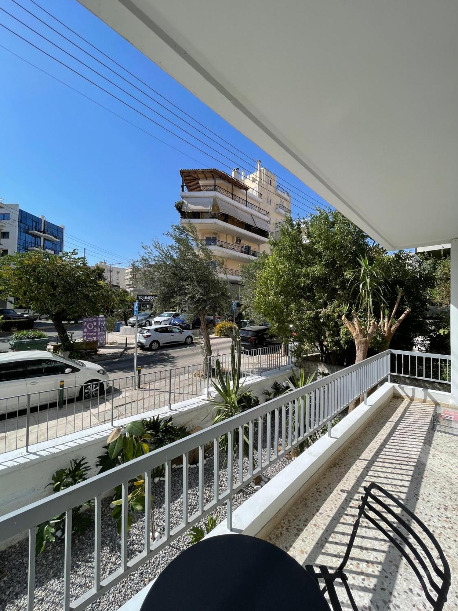 Athenean Bnb Seaside Serenity Steps From The Riviera Ngoại thất bức ảnh