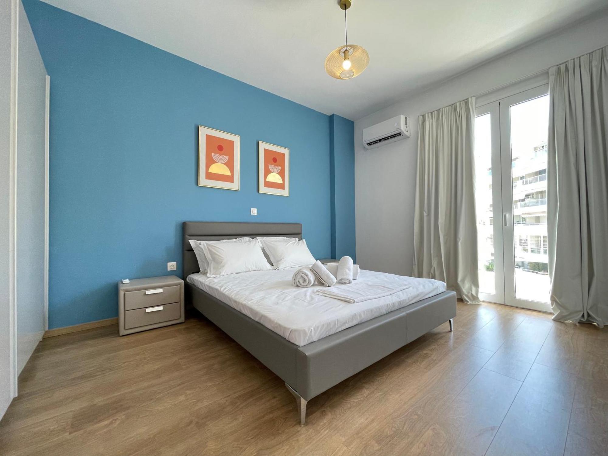 Athenean Bnb Seaside Serenity Steps From The Riviera Ngoại thất bức ảnh