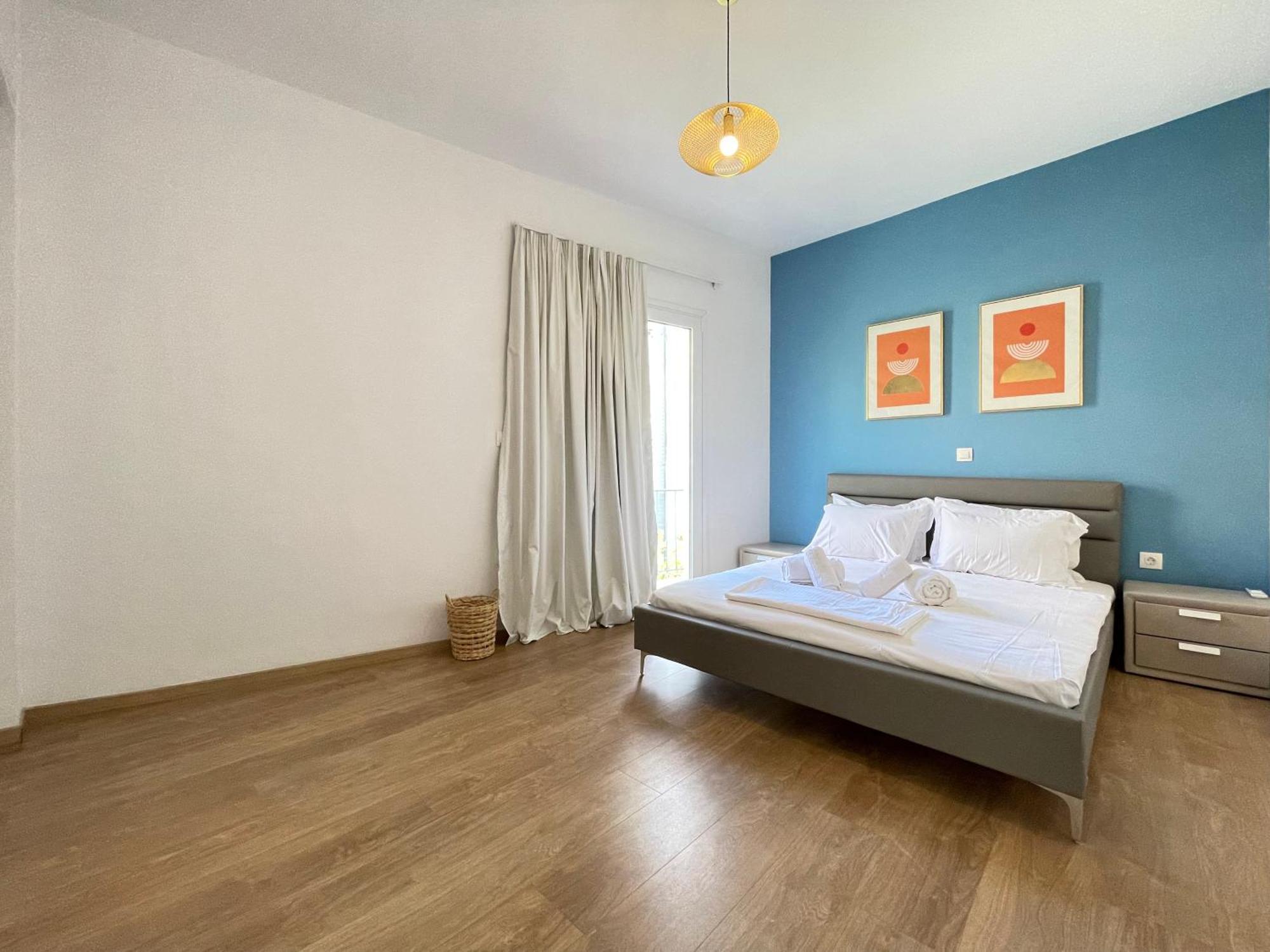 Athenean Bnb Seaside Serenity Steps From The Riviera Ngoại thất bức ảnh