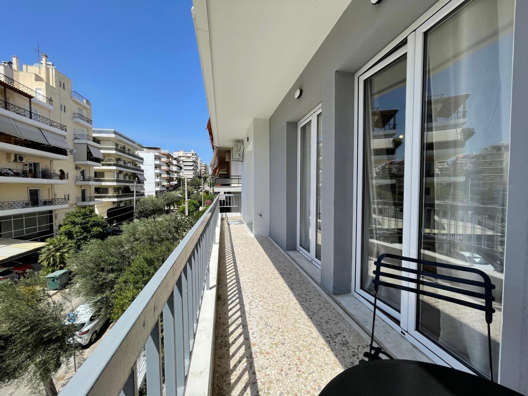 Athenean Bnb Seaside Serenity Steps From The Riviera Ngoại thất bức ảnh
