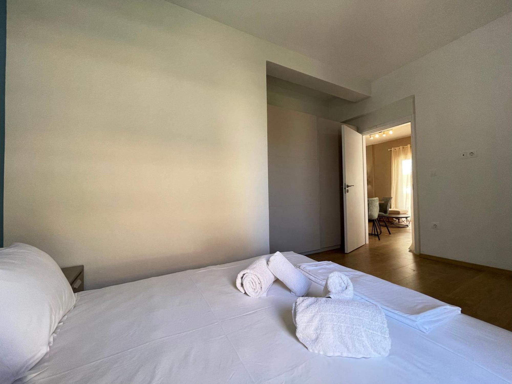 Athenean Bnb Seaside Serenity Steps From The Riviera Ngoại thất bức ảnh