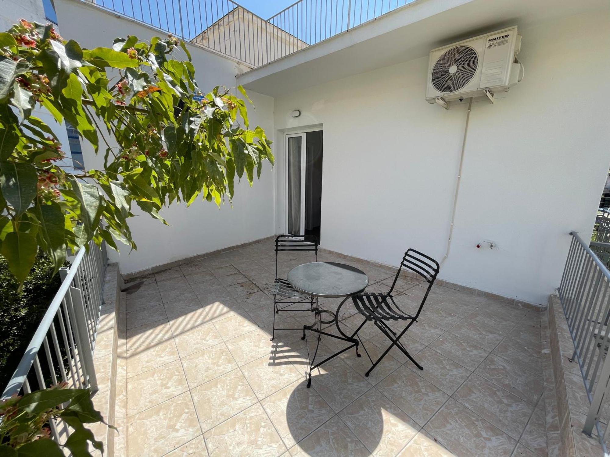 Athenean Bnb Seaside Serenity Steps From The Riviera Ngoại thất bức ảnh