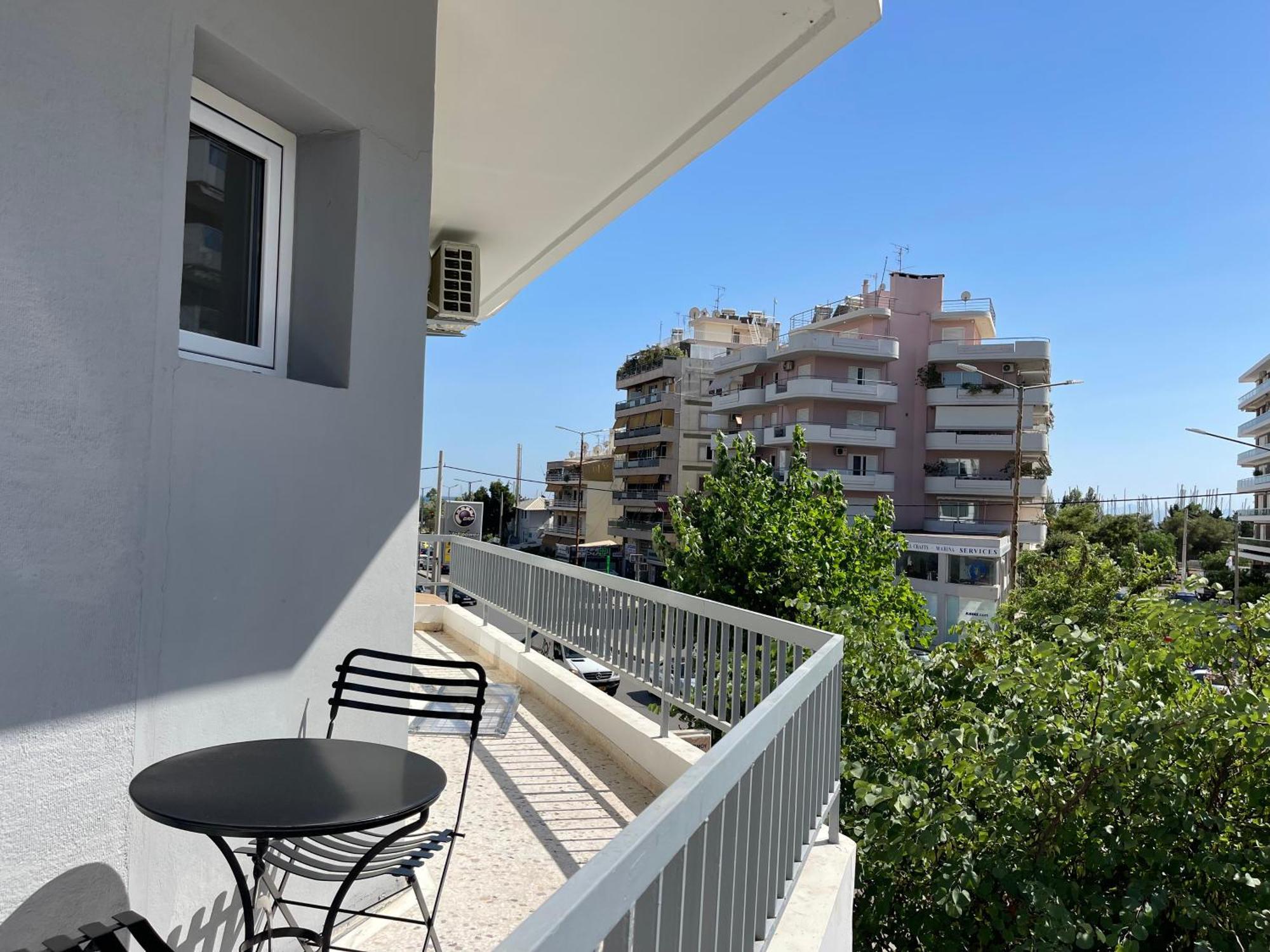 Athenean Bnb Seaside Serenity Steps From The Riviera Ngoại thất bức ảnh
